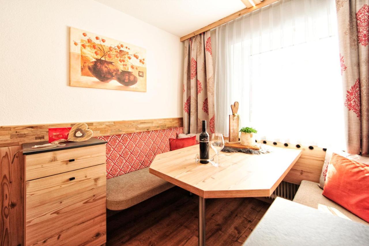 Apart Almrausch Ischgl Extérieur photo