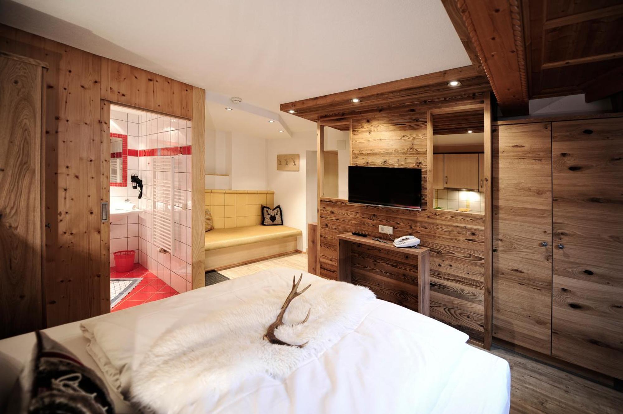 Apart Almrausch Ischgl Chambre photo